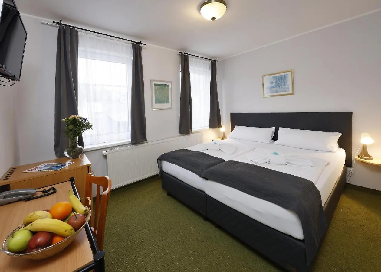 Hotel Boston Karlovy Vary 3*,  República Checa